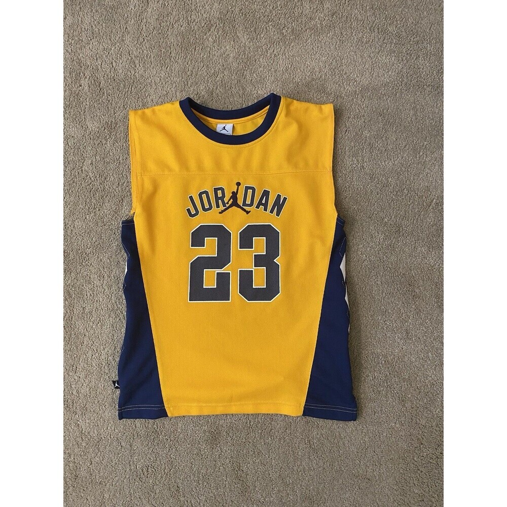 Air Jordan Jersey #23 Big Boys Youth Size S